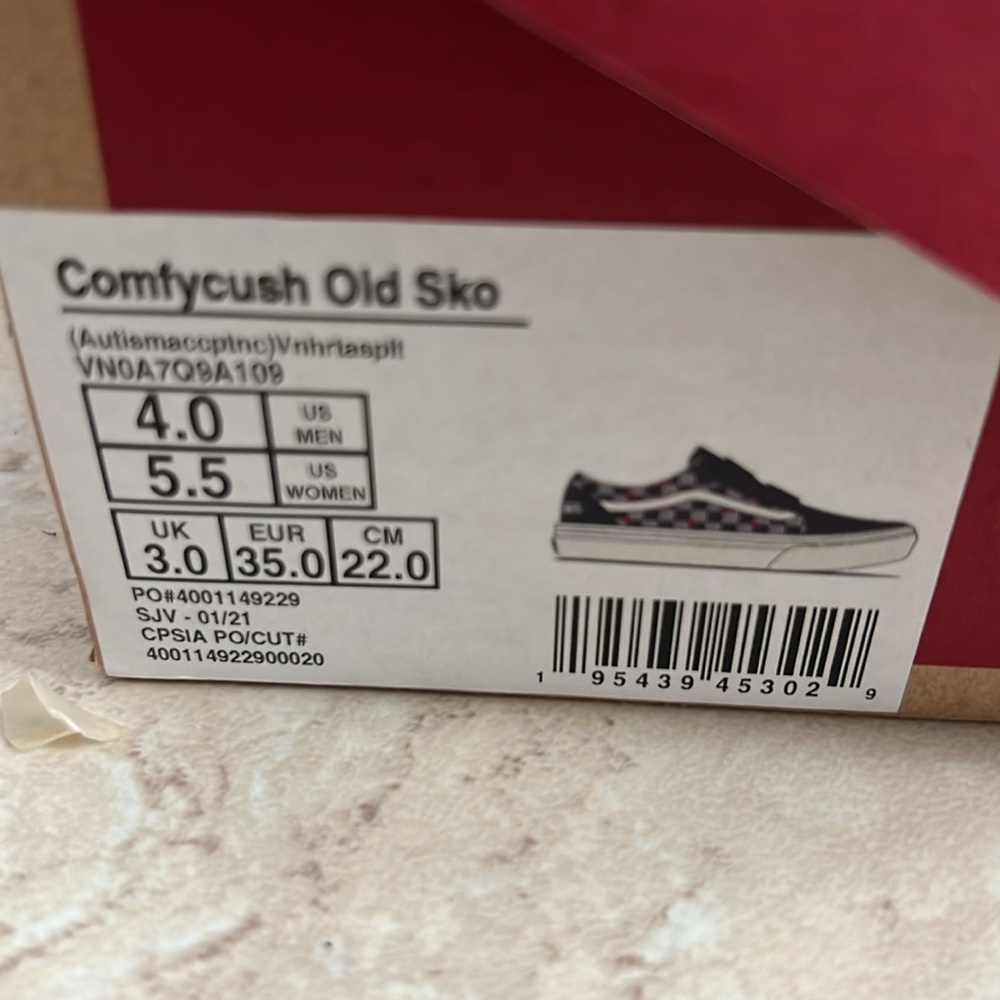 Vans Women's Comfycush Old Skool Velcro Straps, Gray, White, Red, size 5.5 - Picture 6 of 7